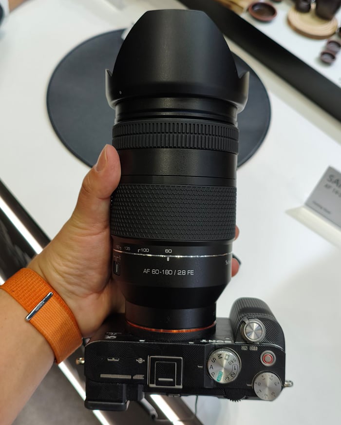 First Images: Samyang/Schneider 60-180mm f/2.8 FE Autofocus Zoom